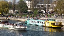 Berlin sightseeing boat tour on the Spree