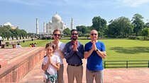 Agra Taj Mahal Tour in Same Day Returns