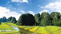1 Day Luxury Ninh Binh Day Tour Hoa Lu Tam Coc and Mua Cave 