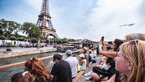 Seine River Boat Sightseeing tickets with Audioguide 