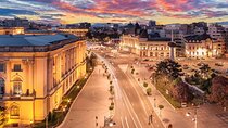 Private Car and Walking Tour in City Center Bucharest