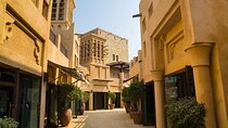 Secrets of Dubai Old Town: Exploration Game and Tour