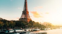 Paris: 1 Hour Seine River Cruise Ticket
