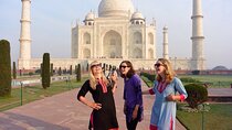 Same Day Taj Mahal Tour by Car from Delhi + Skip The Line Tickets