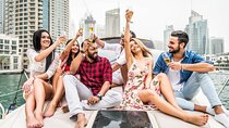 Tour Sail Dubai on the 100 ft Luxury Yacht
