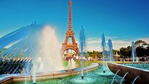 Private Paris City Tour and shopping in La Vallée Village