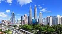 Discover Kuala Lumpur: Famous City Landmarks Tour