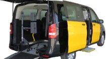 Transfer with wheelchair Accessible from Bcn airport/ port/city