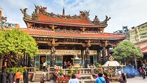 2-Hour Private Longshan Temple Walking Tour