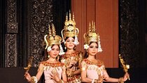 Siem Reap: Apsara Dance Show & Dinner with Tuk-Tuk Transfers