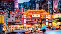 2-hr Raohe Night Market Walking Private Tour with a Tour Guide