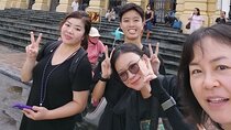 Ha Noi Sightseeing Motorbike Tour with Female Tour Guide