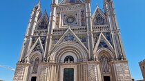Montepulciano Wine Tasting and Orvieto Private Day Tour from Rome