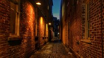 Dark Side of Charleston Guided Night-Time Walking Tour