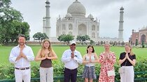 Private Day Trip to Agra with a Sunrise view of Taj Mahal