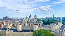 Tower of London Private Tour for Families and Friends