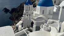 Private 6 hour guided tour in Santorini !!! 