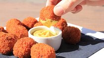 2 hour food tasting Tour in Amsterdam Group Tour