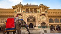 By Car: Private 5-Day Golden Triangle Tour From Delhi