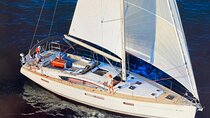 Luxury Sailboat 50 feet in Private for up to 9 People 4 hrs