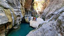 Private Wadi Tiwi - Bimmah Sinkhole - White Sand Beach - Full Day Tour