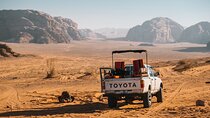 Full-Day Tour In Wadi Rum Desert