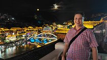  Half-Day Self-Guided Fenghuang Night Tour from Zhangjiajie
