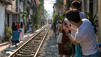 Private Half Day Hanoi City Tour: Train Street & Hidden Corners 
