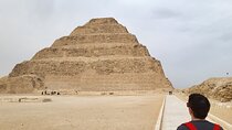 Private Tour to Pyramids of Giza ,Sakkara and Memphis with Lunch.