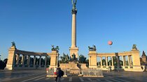 Half day Budapest city tour by car / minivan