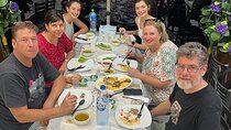Private Old Dubai Street Food and Walking Tour With Transfers