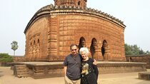 Hidden Treasures of Bishnupur: Private Day Tour from Kolkata