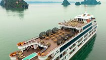 Ultra Luxury Ha Long Bay Tour from Hanoi with 5-Star Cruise