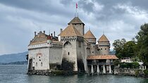 Private Excursion From Geneva to Montreux and Chillon Castle