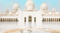  Magical Tour to Emirates Palace in Abu Dhabi 