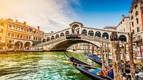 Tour Enchanting Venice Majestic City Walk and Gondola Ride