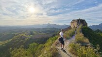 Private Hiking Adventure at the Gubeikou Panlongshan Great Wall