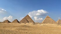 Day Tour To Pyramids,Sphinx & Museum, Bazaar From Cairo