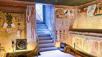 Private Tour in King Tut's, Nefertari Tombs, and Temples in Luxor