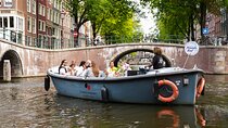 Amsterdam Canal Cruise with Dutch Pancakes and Drinks