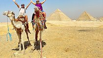 Private Half-Day Trip to Giza Pyramids and Camel-Riding