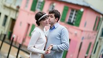 Iconic Paris - private photo shoot in the streets of Montmartre 