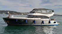 Private Cruise with 19m Yacht in Bosphorus Istanbul