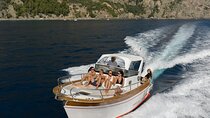 Private Capri & Positano Tour from Sorrento on a Classic Gozzo 25