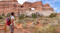 Discover Arches National Park: Private Tour from Moab