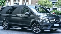 Departure Transfer: Frankfurt to Airport FRA by Luxury Van