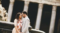 Private Classic Rome Photoshoot in Trevi Fountain & Pantheon 