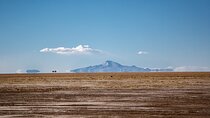 Uyuni Salt Flats 2-Day Tour from La Paz by flight