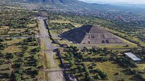 Vegan and Vegetarian Teotihuacan Experience with Homemade Lunch