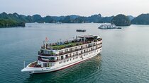 Halong Bay 2-Day Deluxe Cruise Tour including Kayaking and Cooking Demonstration